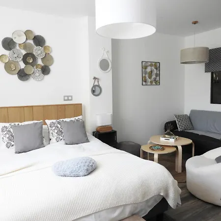 ベッド・アンド・ブレックファスト La Melusine - Le Souffle Du Saule -